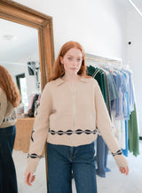 Cozy Pattern Zip Sweater Jacket