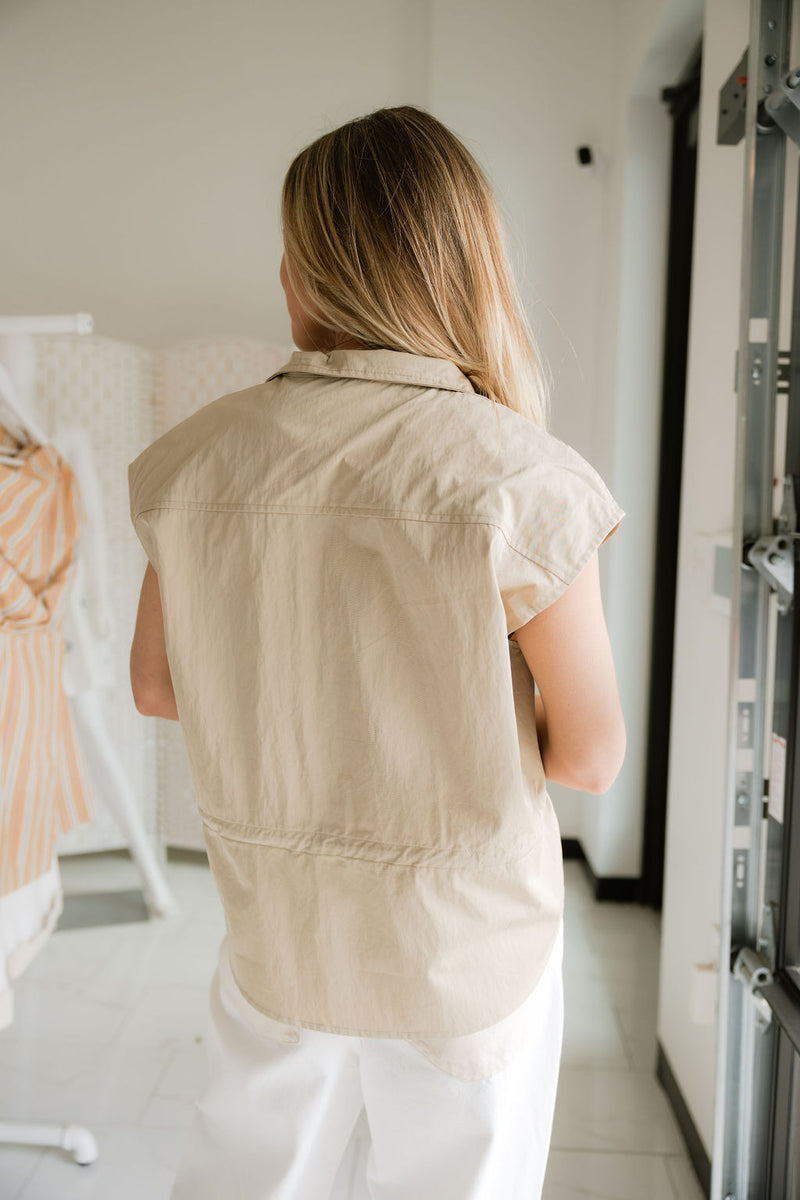 Lou Sleeveless Blouse