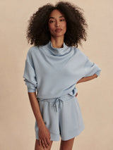 Atrium High Rise Short