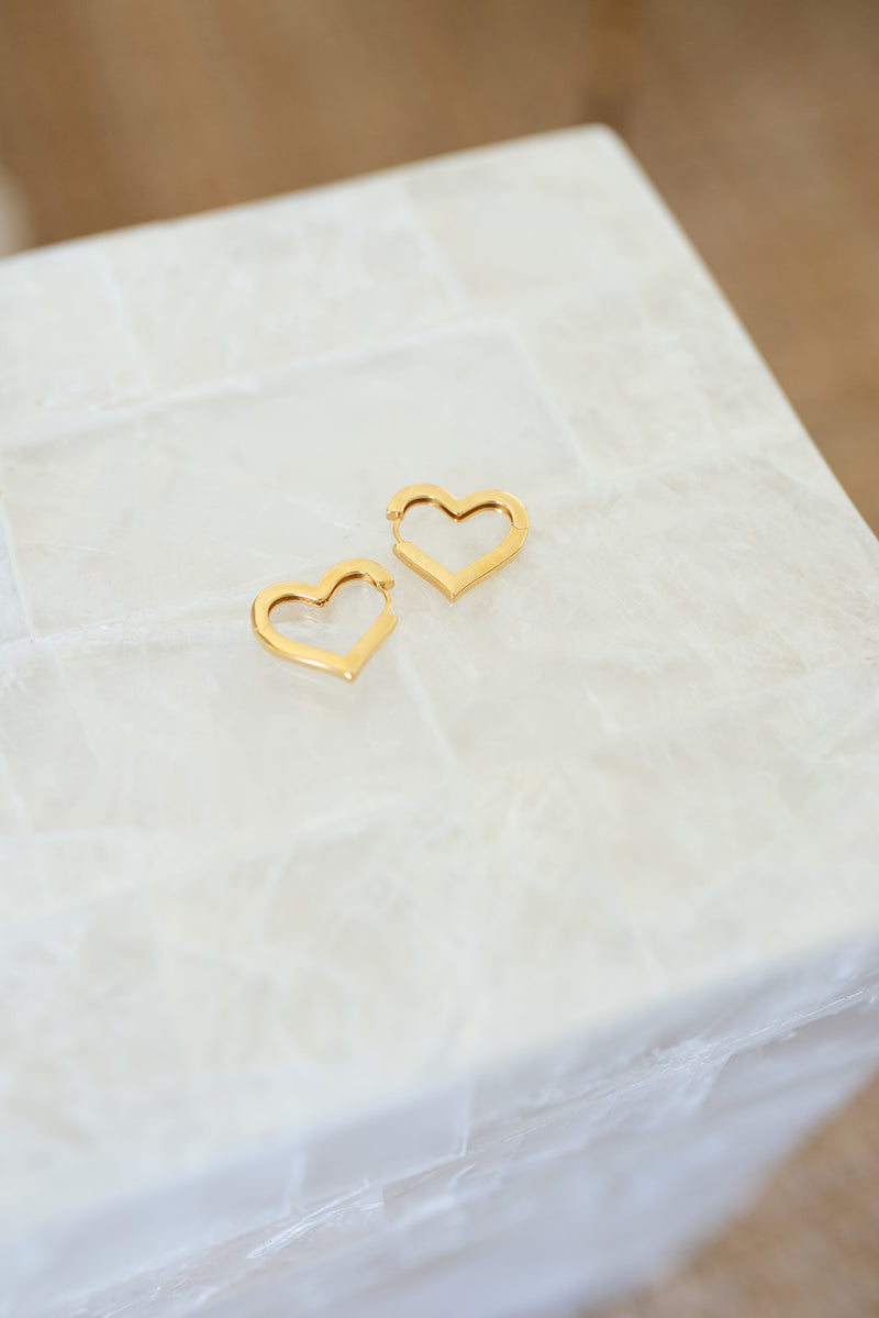Chloe Heart Hoop